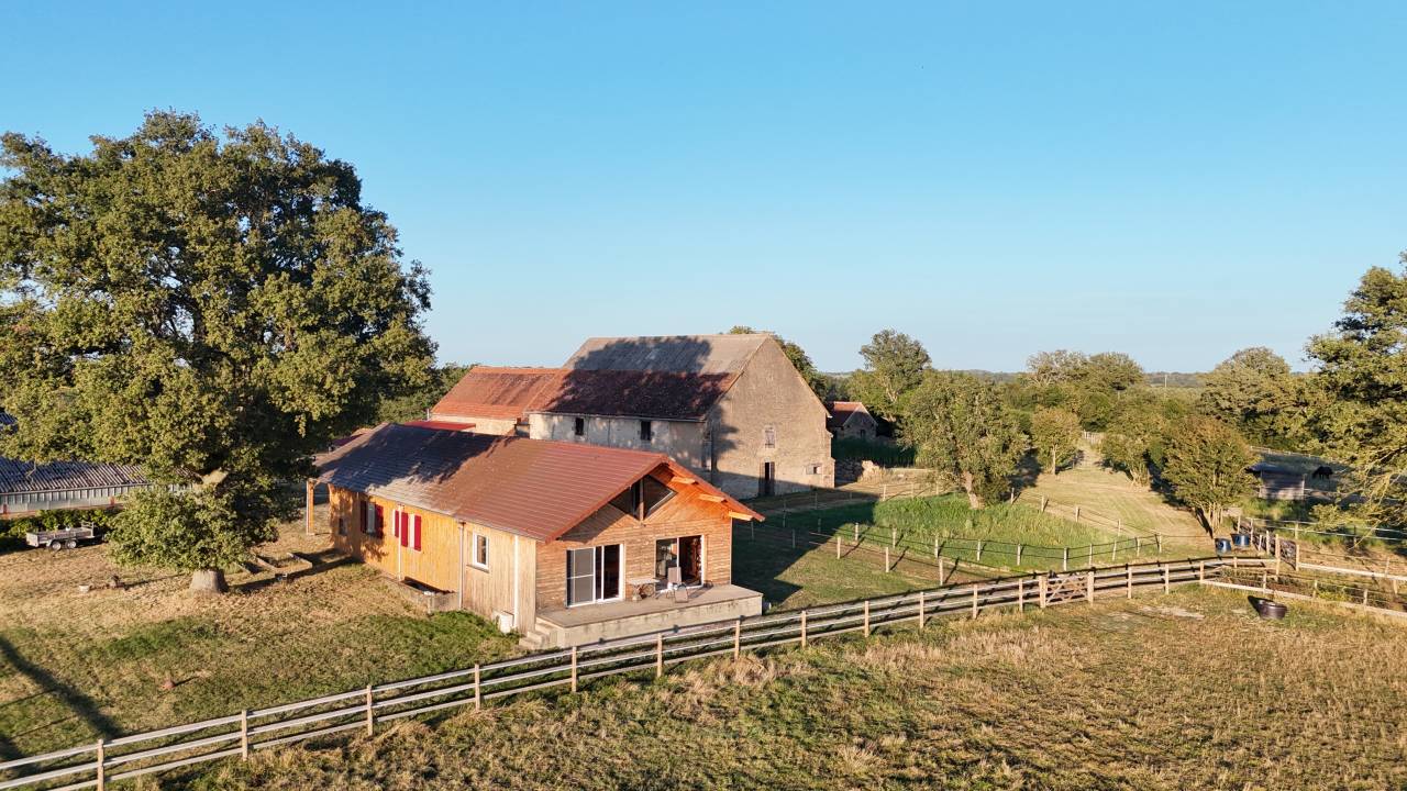 Centro di stagione cavallo In vendita Allier