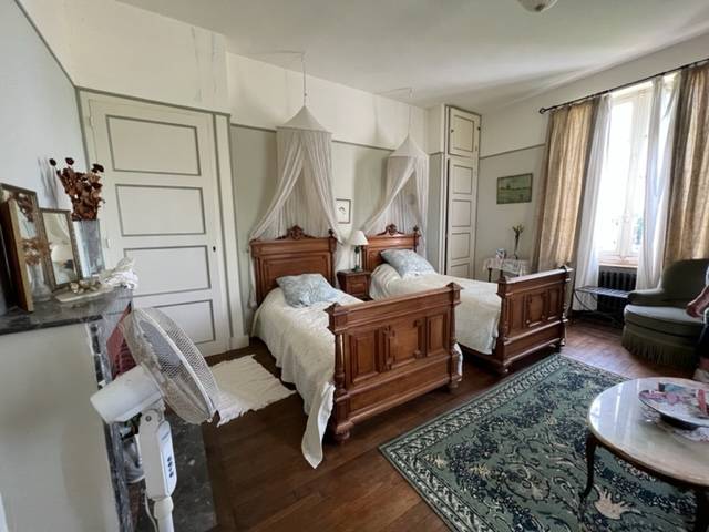 Castello In vendita Vienne