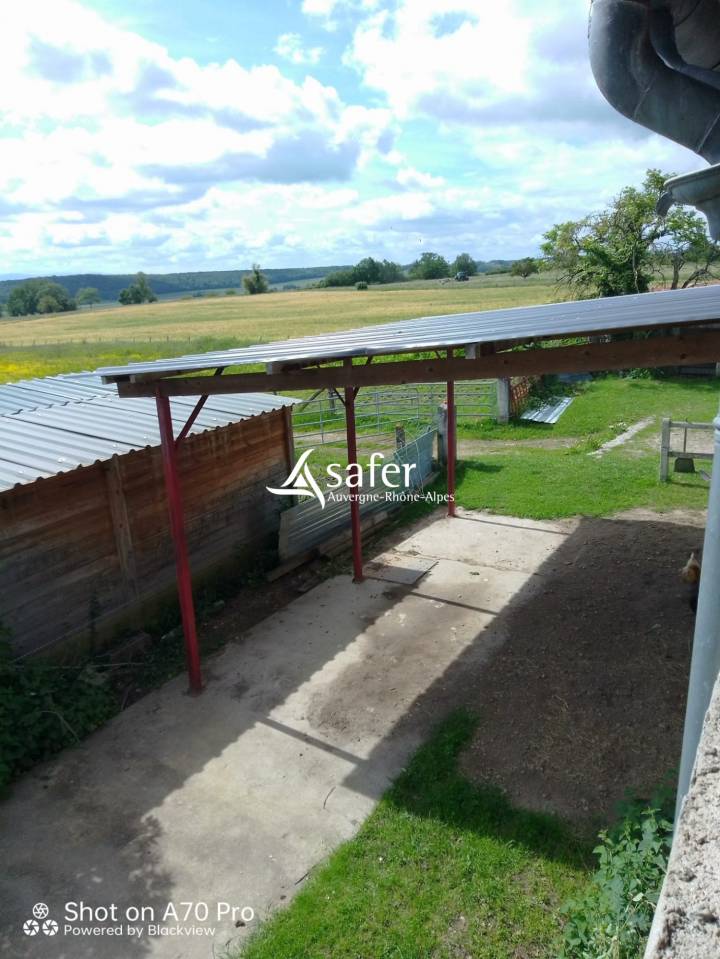 Propriet&agrave; equestre In vendita Allier