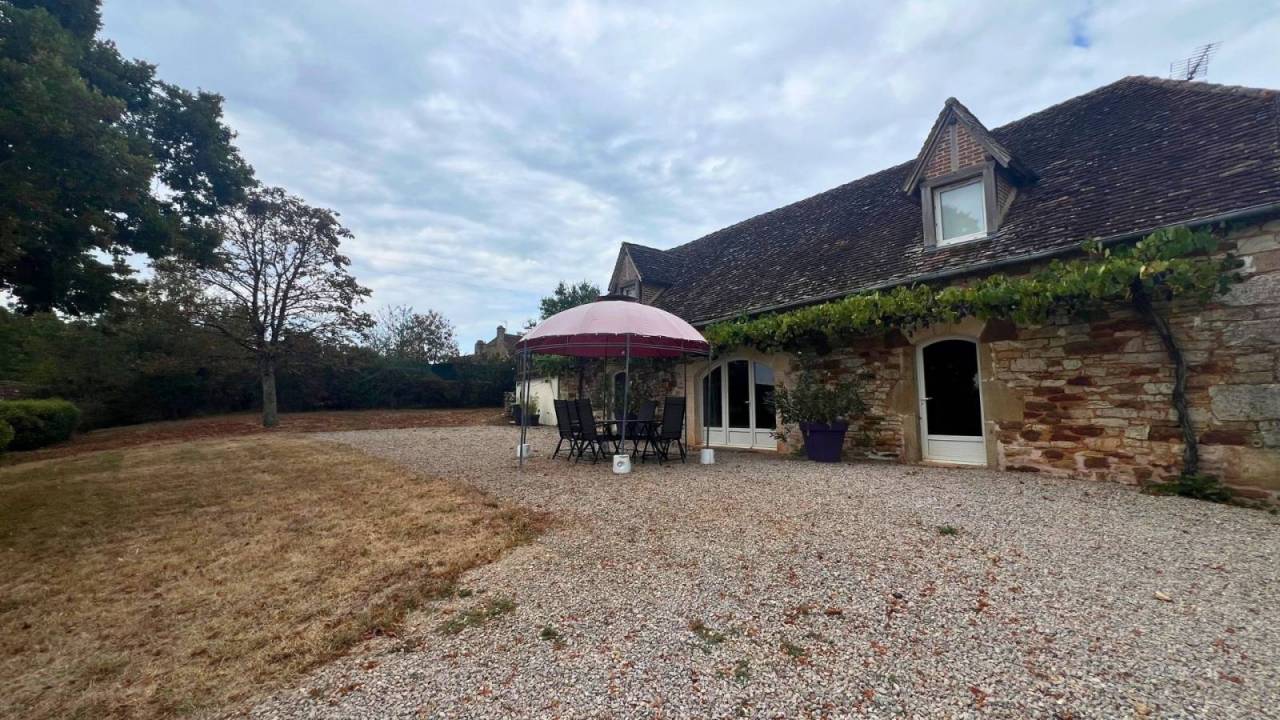 Propriet&agrave; equestre In vendita Lot