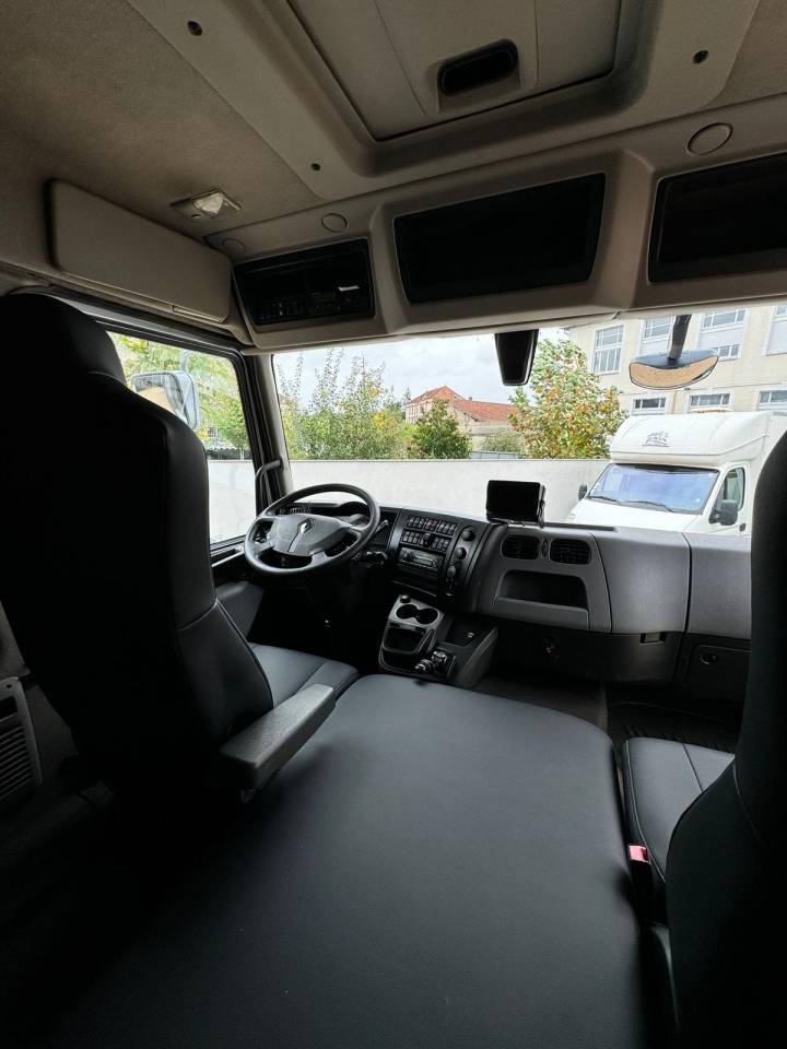 Camion per Cavalli Renault Conceptpgo 7  2017 Occasione