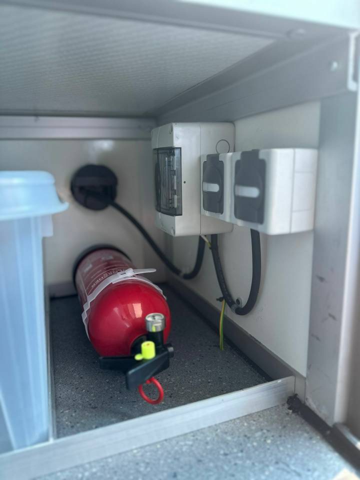 Camion per Cavalli Iveco IVECO 0 Nuovo