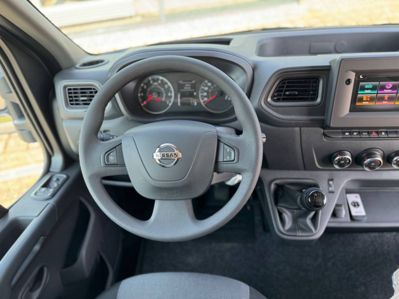 Van per Cavalli Altra marca NISSAN 0 Nuovo