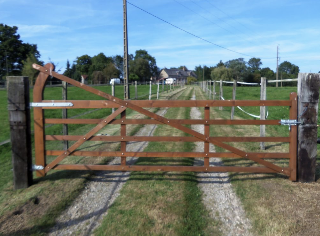 Centro di stagione cavallo In vendita Orne