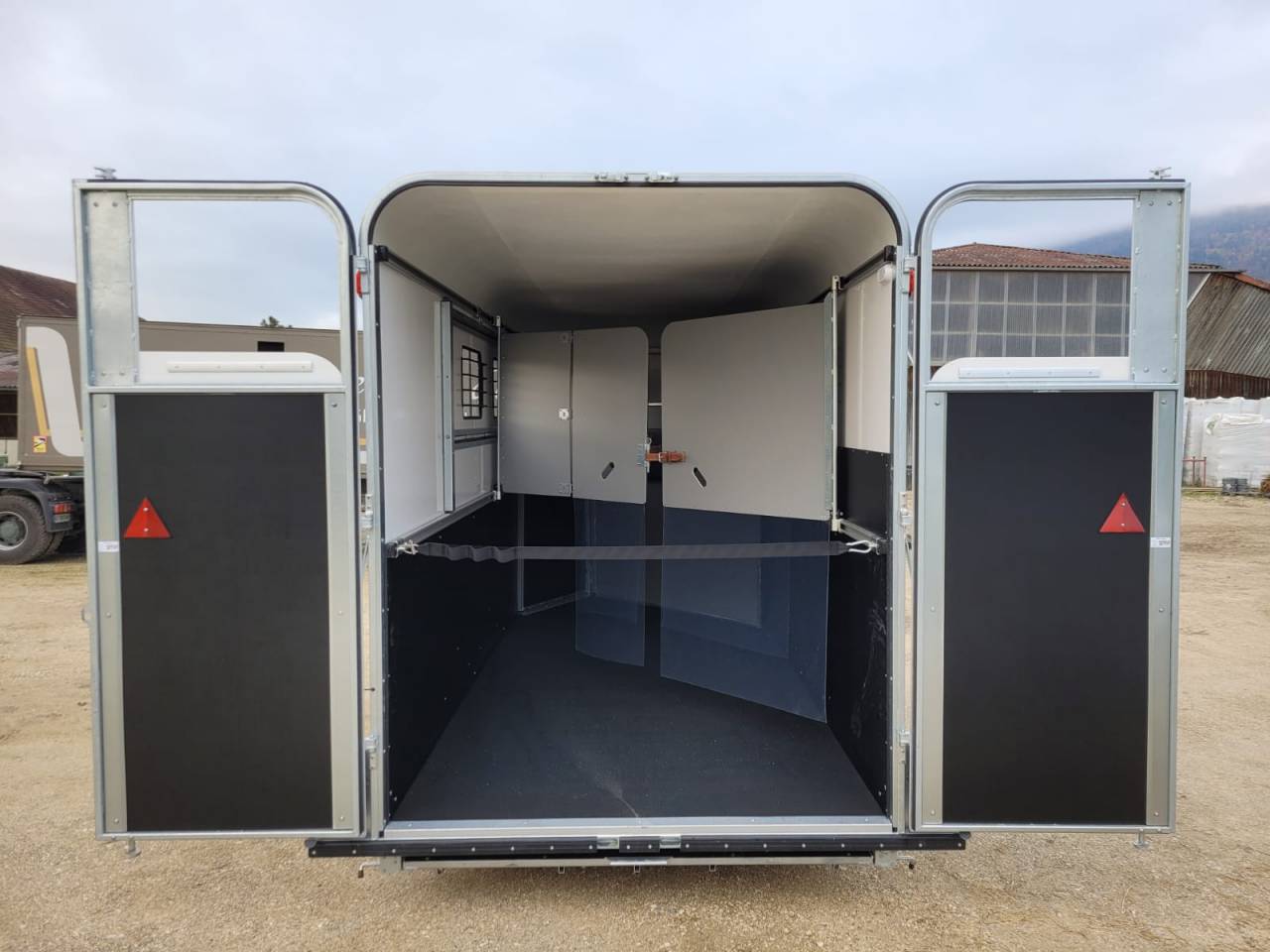 Trailer Fautras OBLIC+3 3 Cavalli 2024 Nuovo