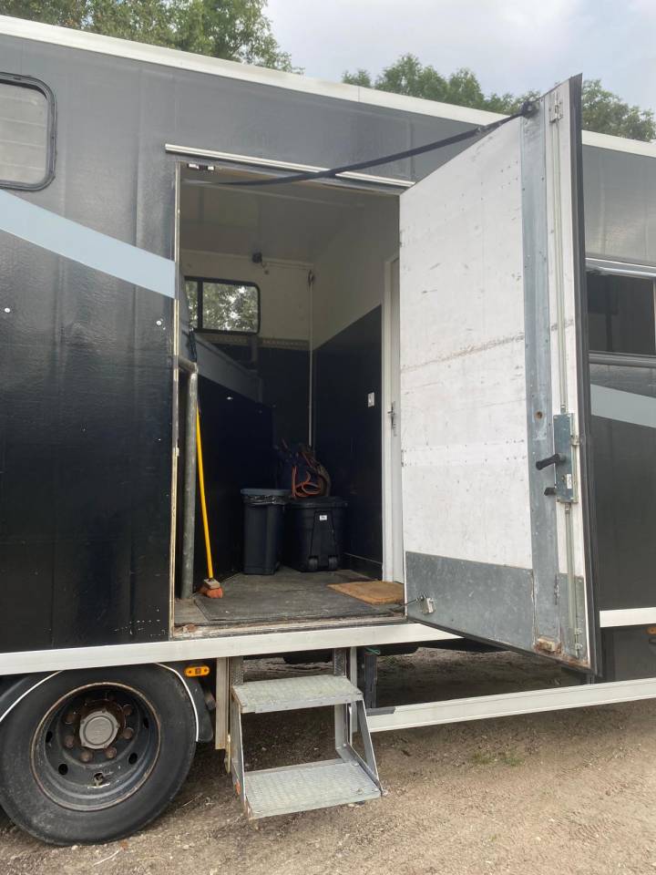 Camion per Cavalli Scania SCANIA 0 Occasione