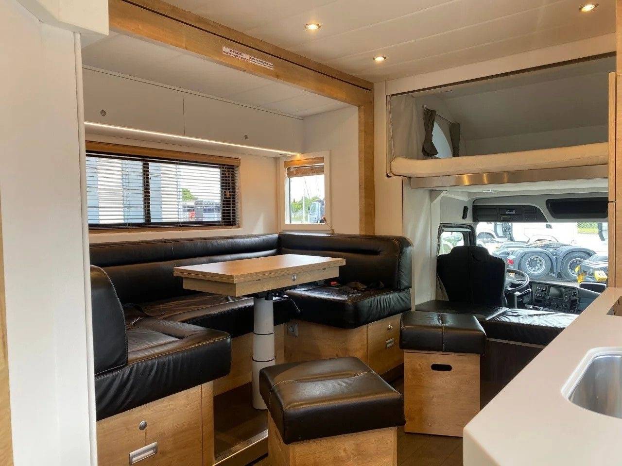 Camion per Cavalli Mercedes MERCEDES-BENZ 0 Occasione