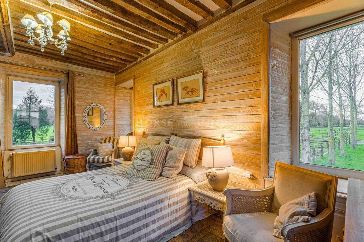 Centro di stagione cavallo In vendita Calvados