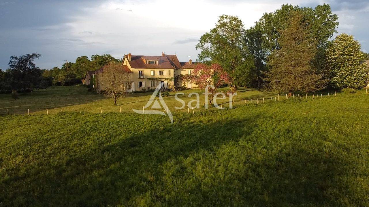 Azienda agricola In vendita Charente