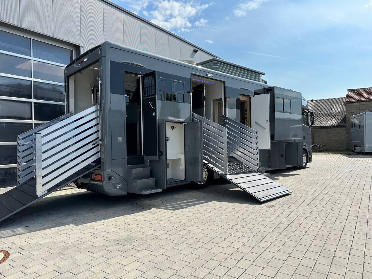 Camion per Cavalli Scania SCANIA 0 Nuovo