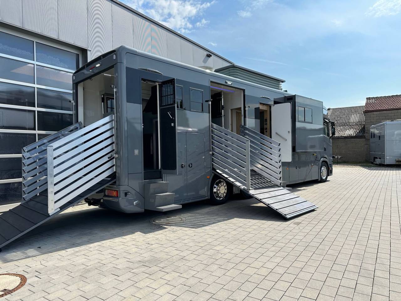 Camion per Cavalli Scania SCANIA 0 Nuovo