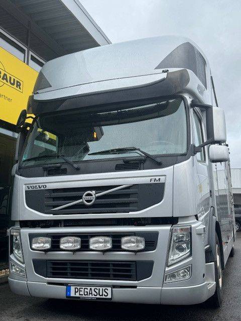 Camion per Cavalli Altra marca VOLVO 0 Occasione