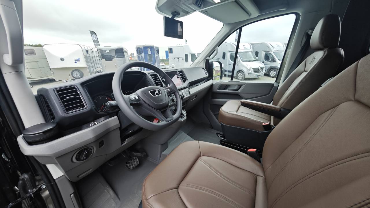 Van per Cavalli Krismar Man TGE Horsebox 5-2 2025 Nuovo