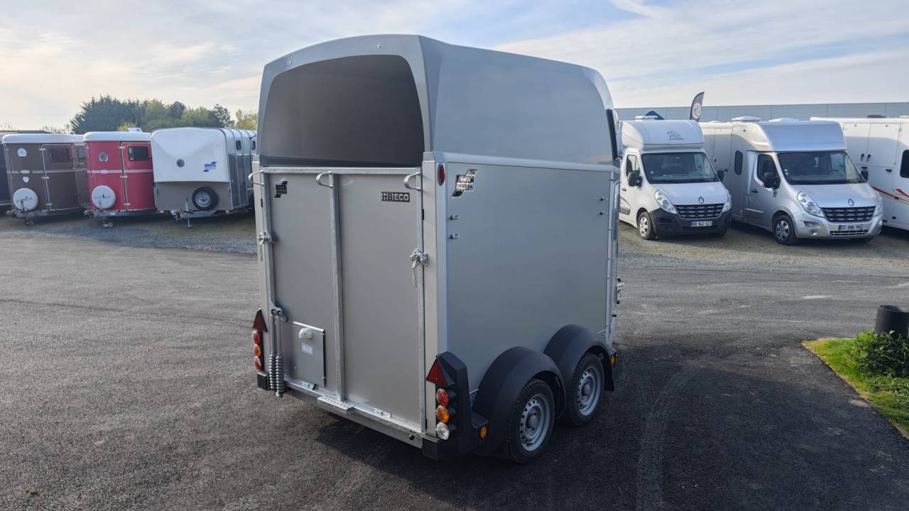 Trailer Ifor Williams HBEco 506 2 Cavalli 2026 Nuovo
