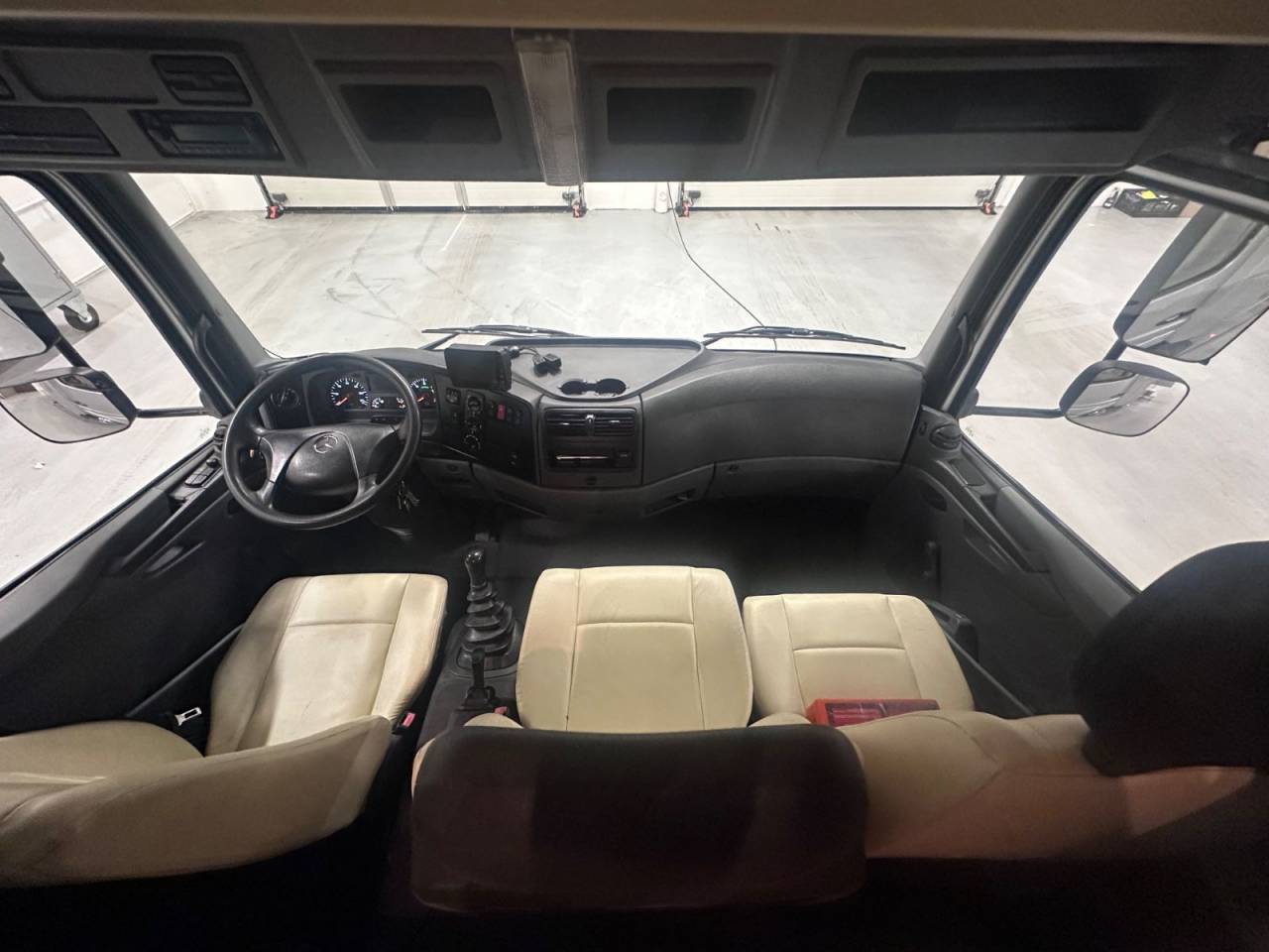 Camion per Cavalli Mercedes MERCEDES-BENZ 0 Occasione