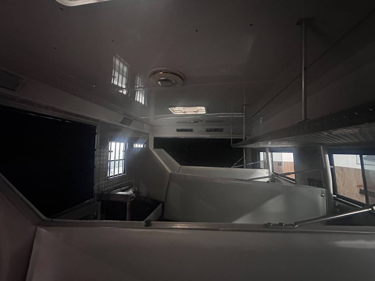 Camion per Cavalli Mercedes MERCEDES-BENZ 0 Occasione