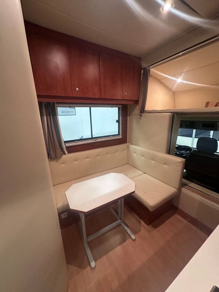 Camion per Cavalli Mercedes MERCEDES-BENZ 0 Occasione