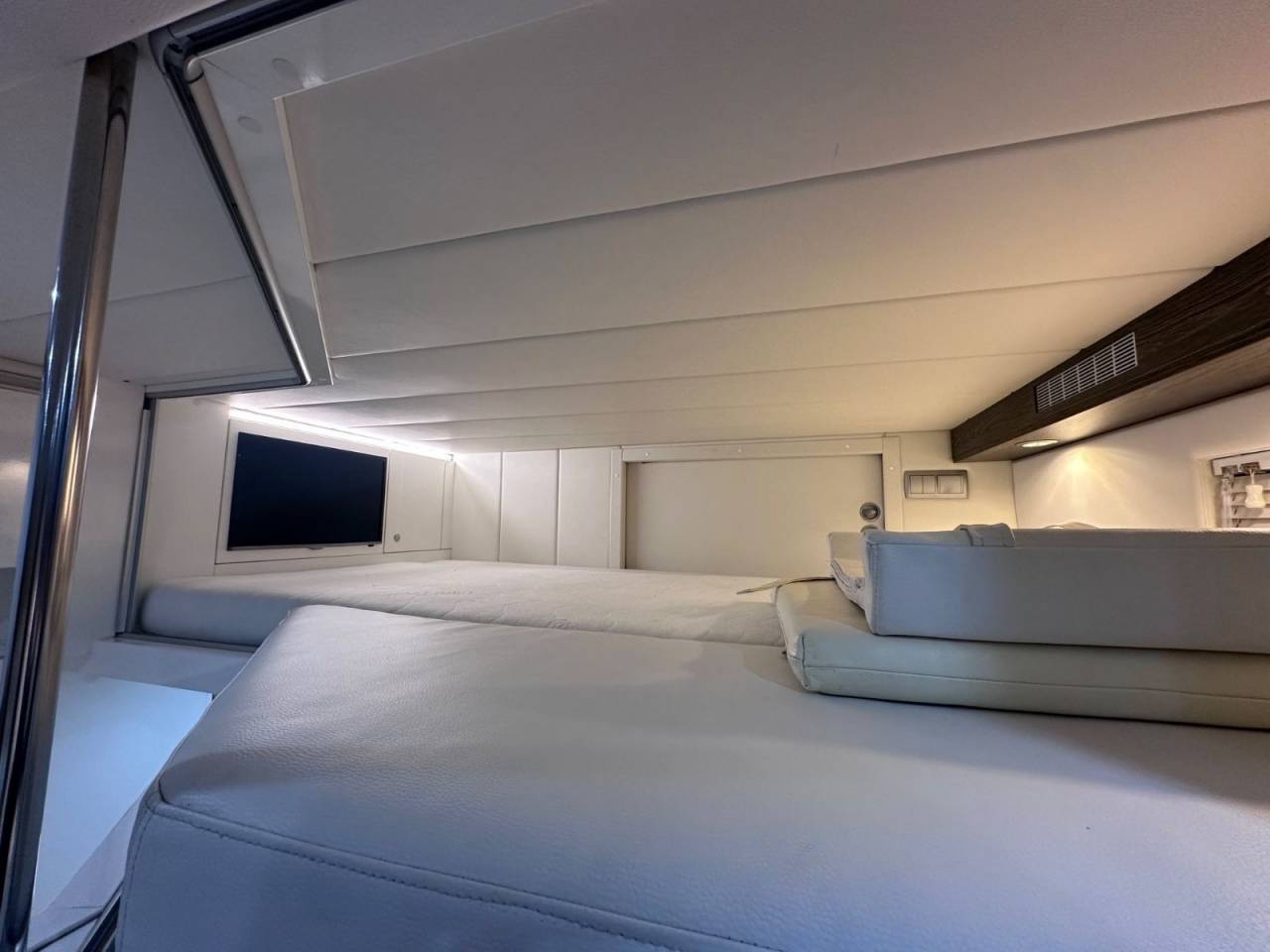 Camion per Cavalli Altra marca VOLVO 0 Occasione