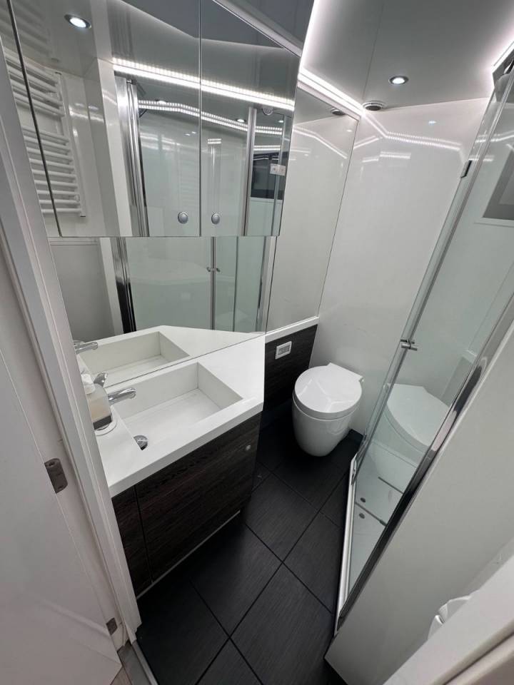 Camion per Cavalli Altra marca VOLVO 0 Occasione