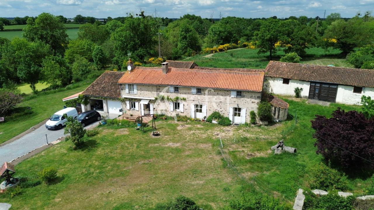 Azienda agricola In vendita Deux-Sèvres