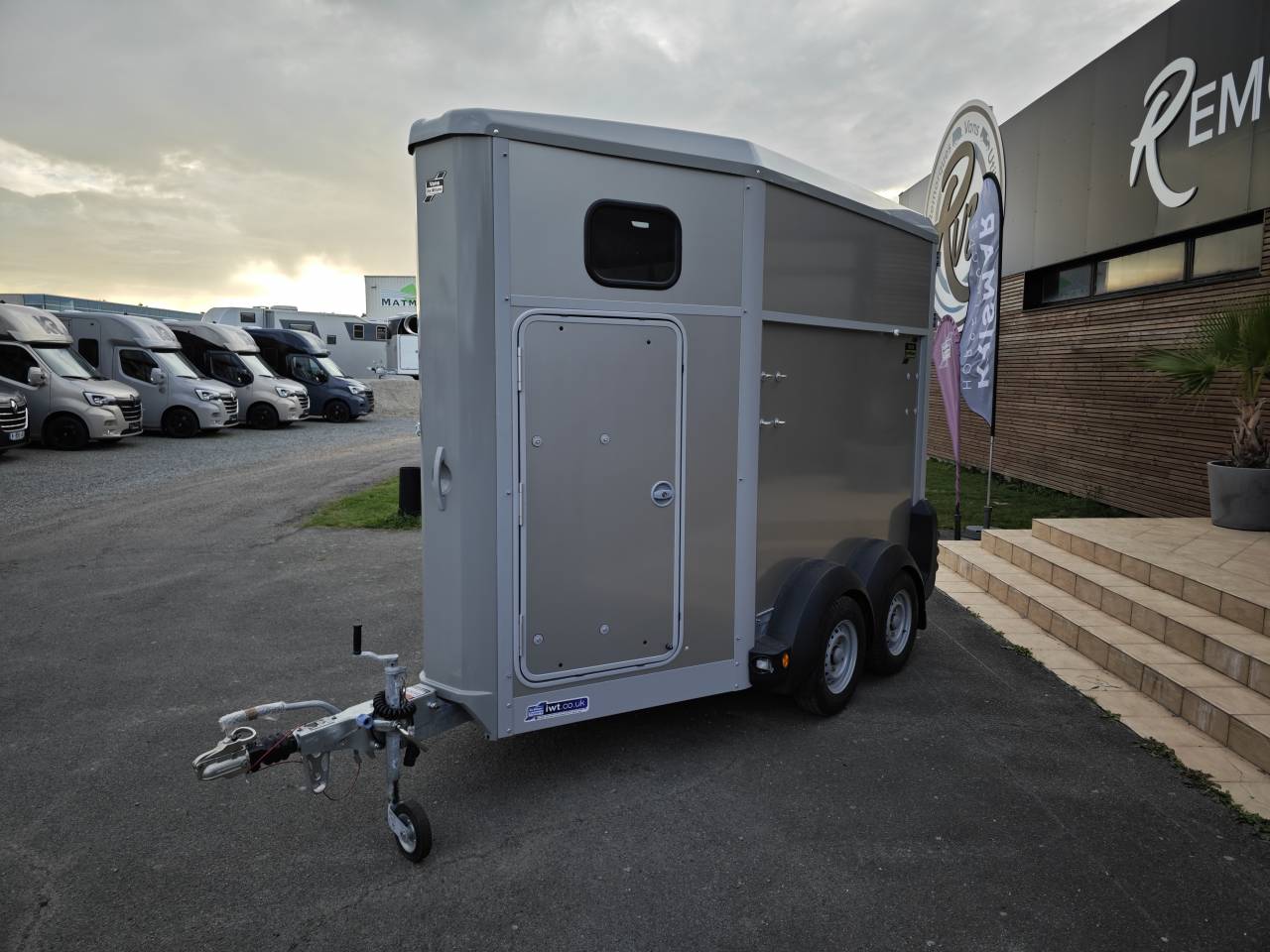 Trailer Ifor Williams Hb403 1,5 Cavalli 2025 Nuovo