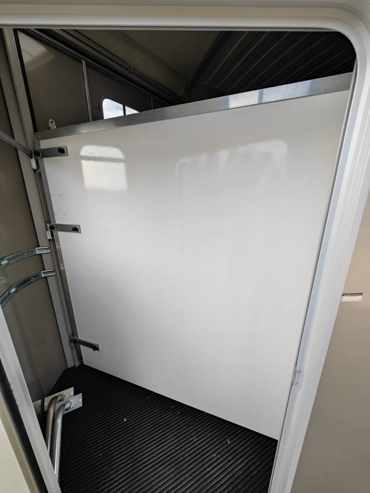Trailer Ifor Williams Hb511 2 Cavalli 2025 Nuovo