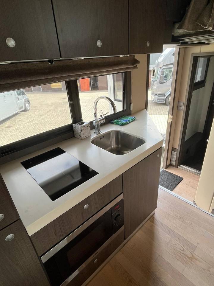 Camion per Cavalli Scania SCANIA 0 Occasione