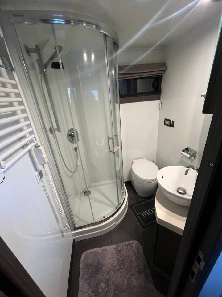 Camion per Cavalli Scania SCANIA 0 Occasione