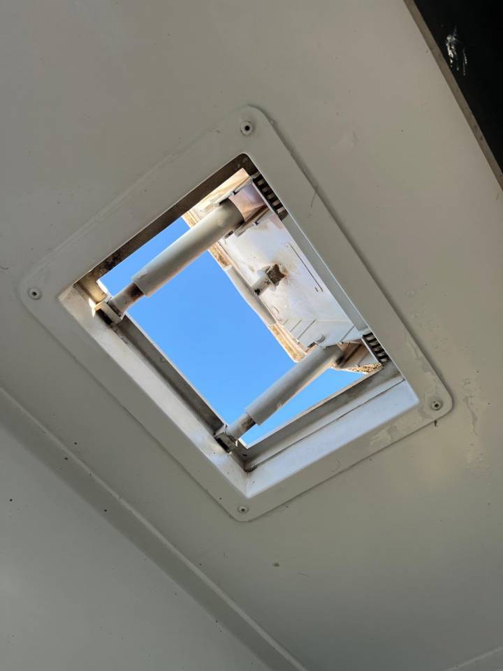 Van per Cavalli Theault VL BOXER THEAULT PROTEO 2014 Occasione