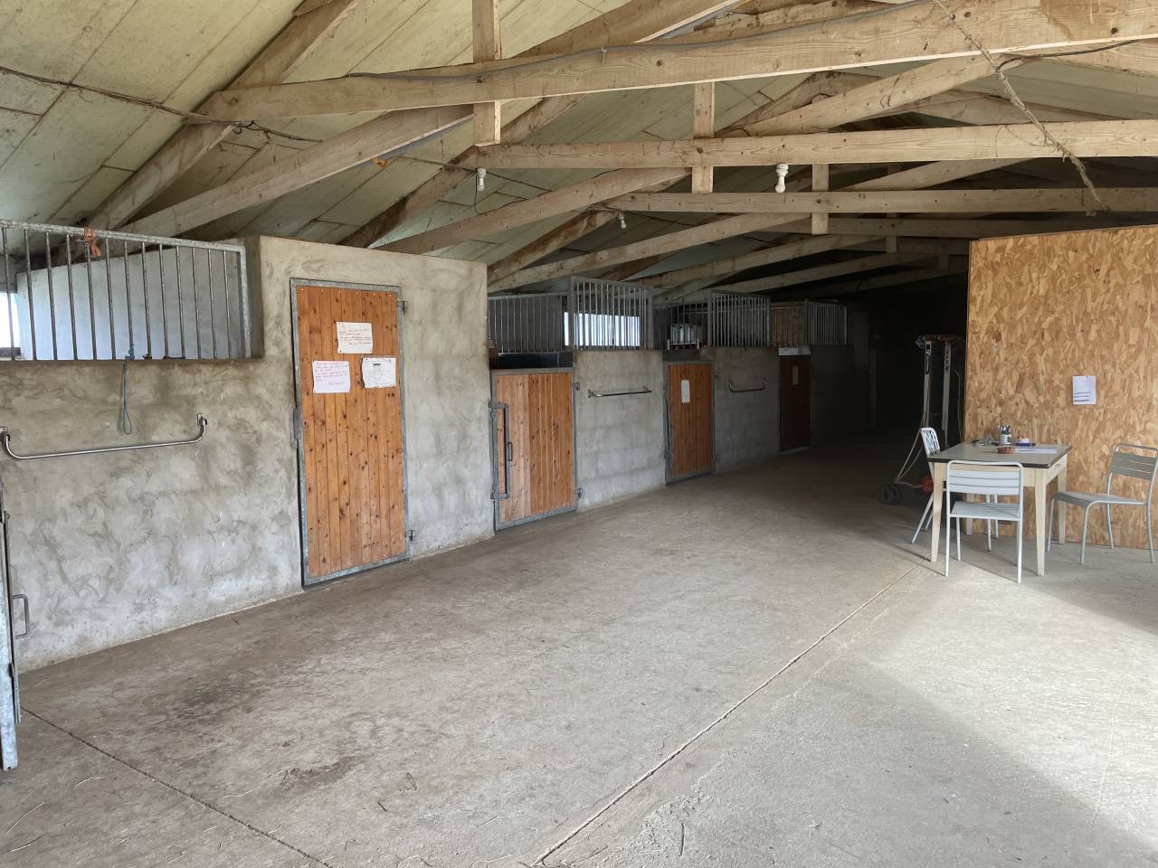 Scuderia per proprietari In vendita Drôme