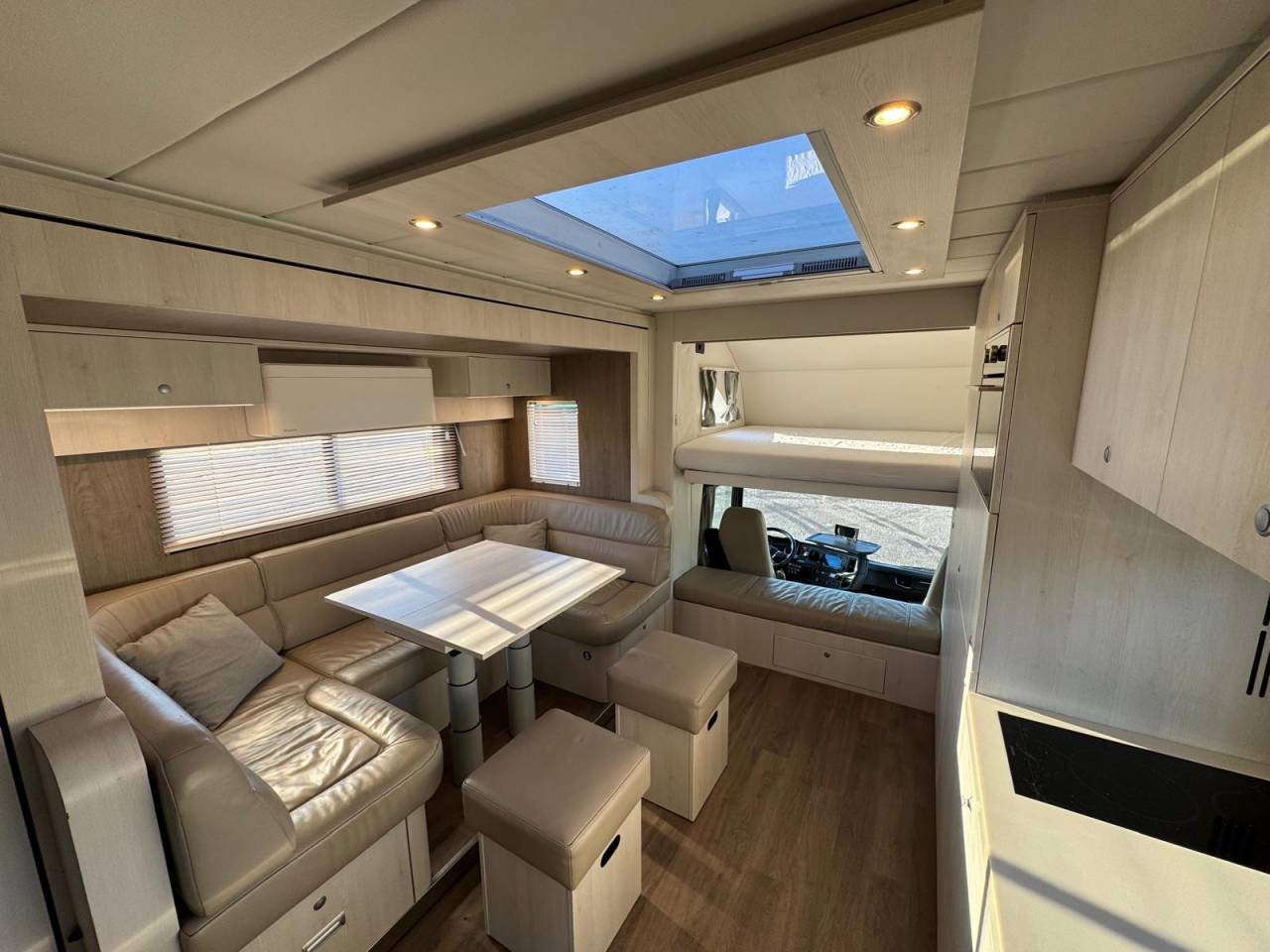 Camion per Cavalli Scania STX 2019 Occasione