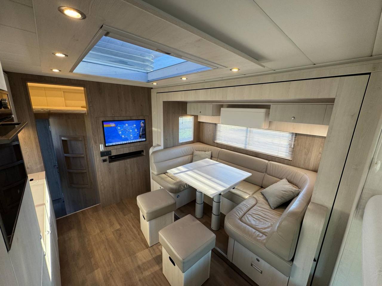 Camion per Cavalli Scania STX 2019 Occasione