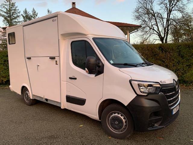 Van per Cavalli AP Petit Master 2022 Occasione