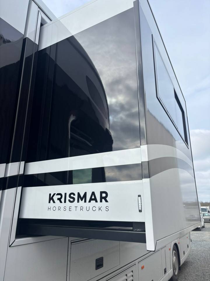 Camion per Cavalli Krismar Classicspace 2640 gamme pro 2025 Nuovo