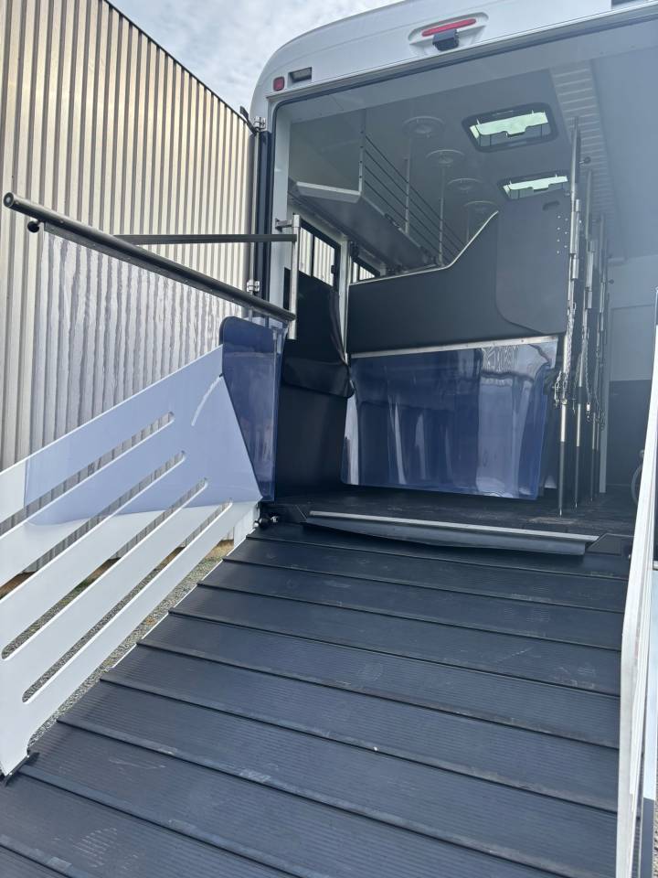 Camion per Cavalli Krismar Classicspace 2640 gamme pro 2025 Nuovo