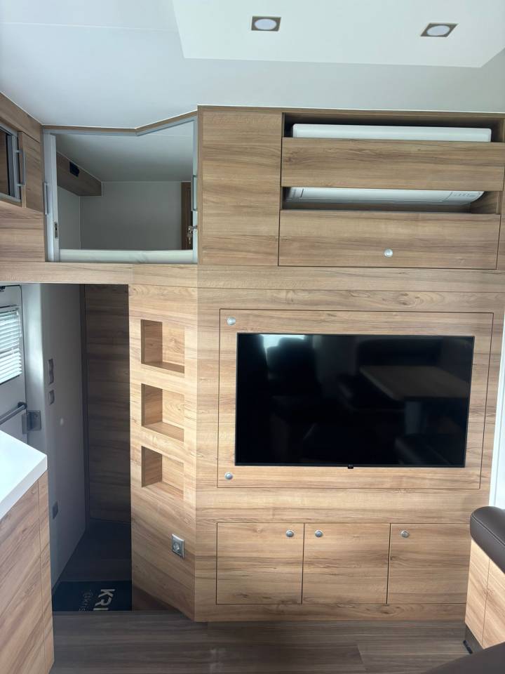 Camion per Cavalli Krismar Classicspace 2640 gamme pro 2025 Nuovo