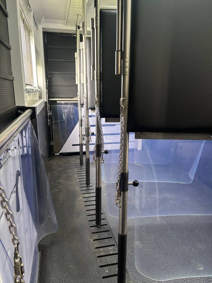 Camion per Cavalli Krismar Classicspace 2640 gamme pro 2025 Nuovo