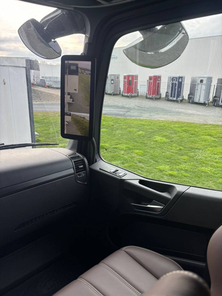 Camion per Cavalli Krismar Classicspace 2640 gamme pro 2025 Nuovo