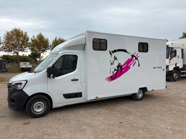 Van per Cavalli Renault  2021 Occasione