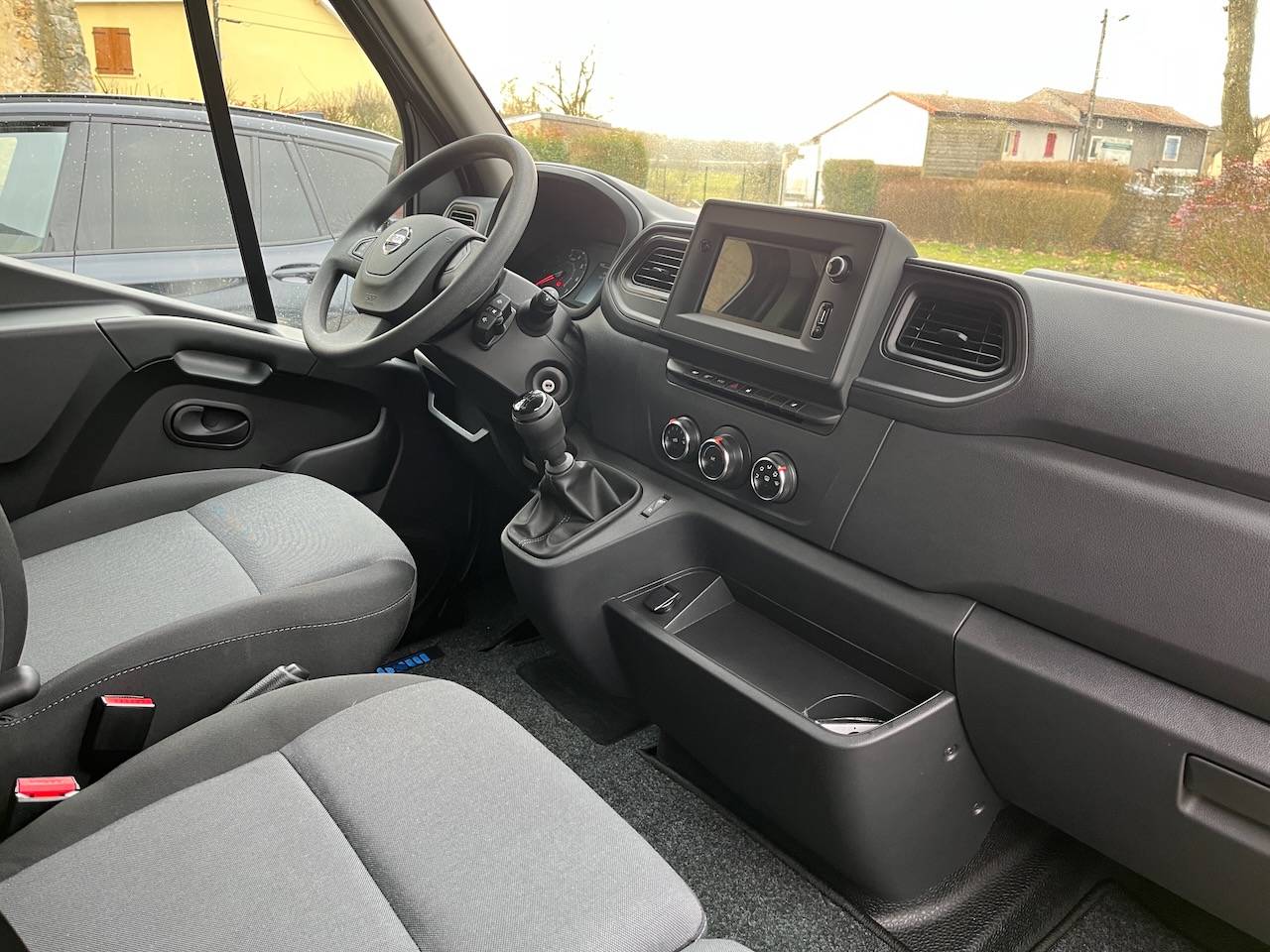 Van per Cavalli Altra marca NISSAN 0 Nuovo