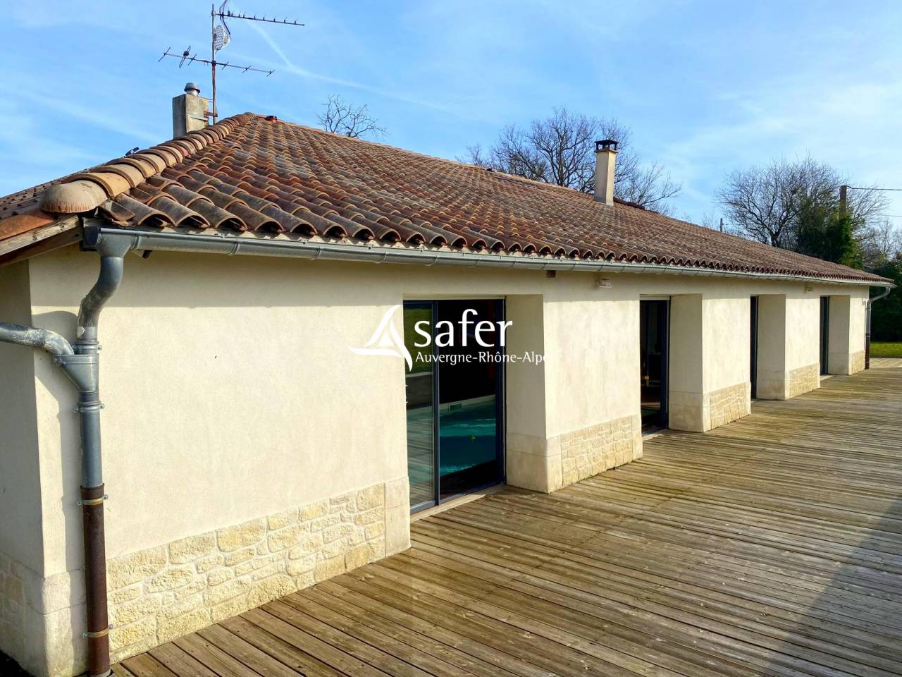 Propriet&agrave; equestre In vendita Ain