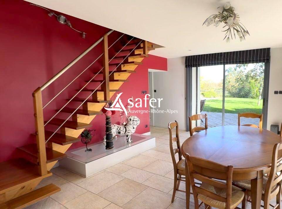 Propriet&agrave; equestre In vendita Ain