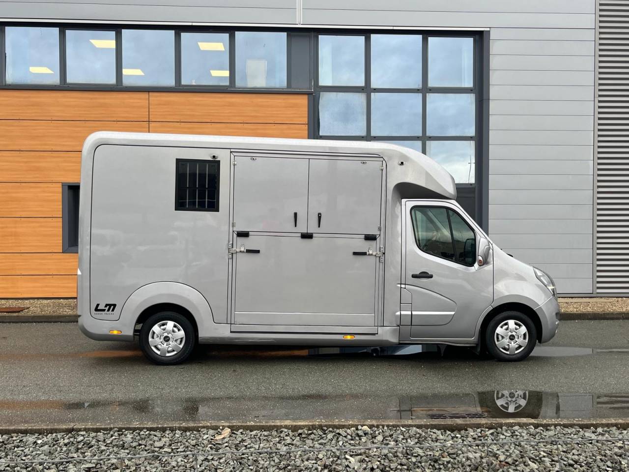 Van per Cavalli STX STX 2021 Occasione