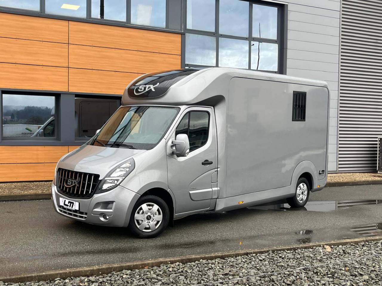 Van per Cavalli STX STX 2021 Occasione