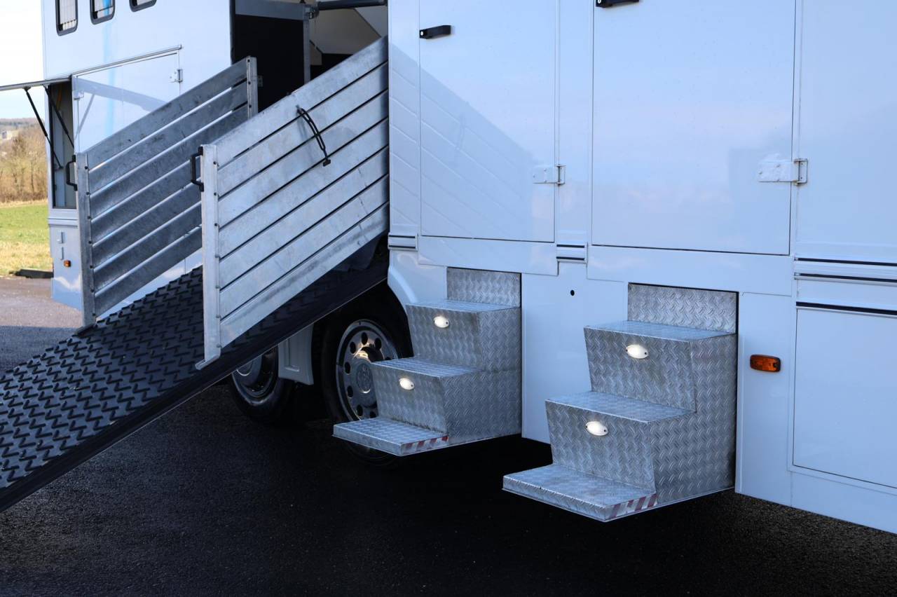 Camion per Cavalli - Altra marca - MAN TGA 26.430 JL POP OUT 2007 Occasione