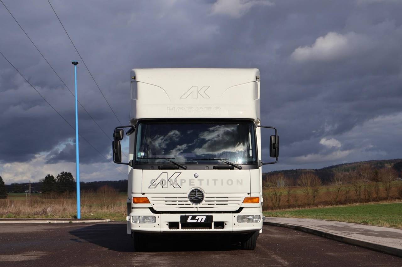 Camion per Cavalli - Altra marca - AK ATEGO 4 CHEVAUX 8.180 2014 Occasione