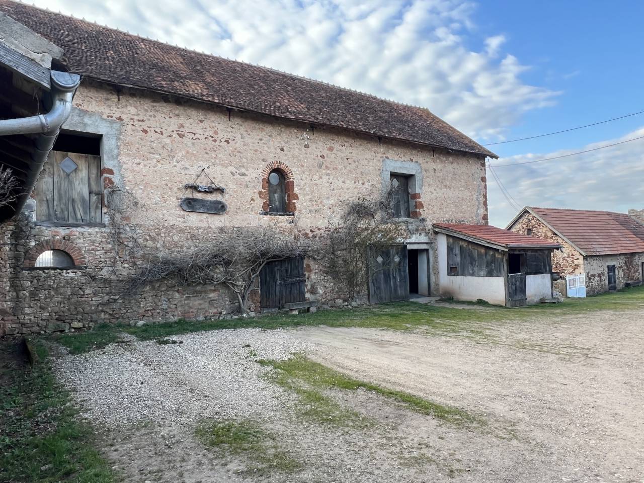Centro di stagione cavallo In vendita Allier