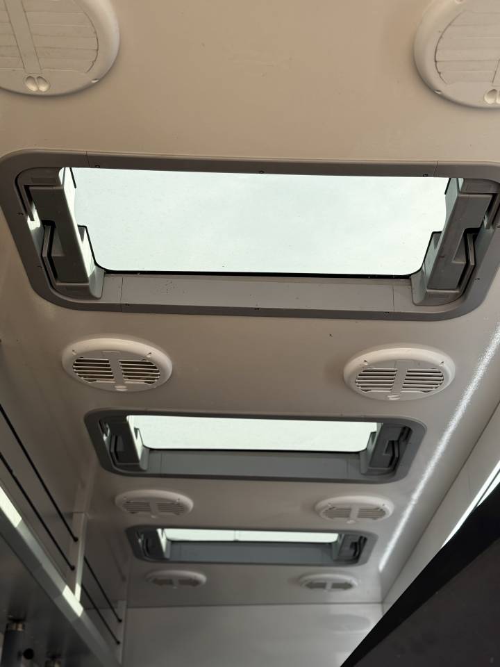 Camion per Cavalli Volvo FH 6  2024 Occasione