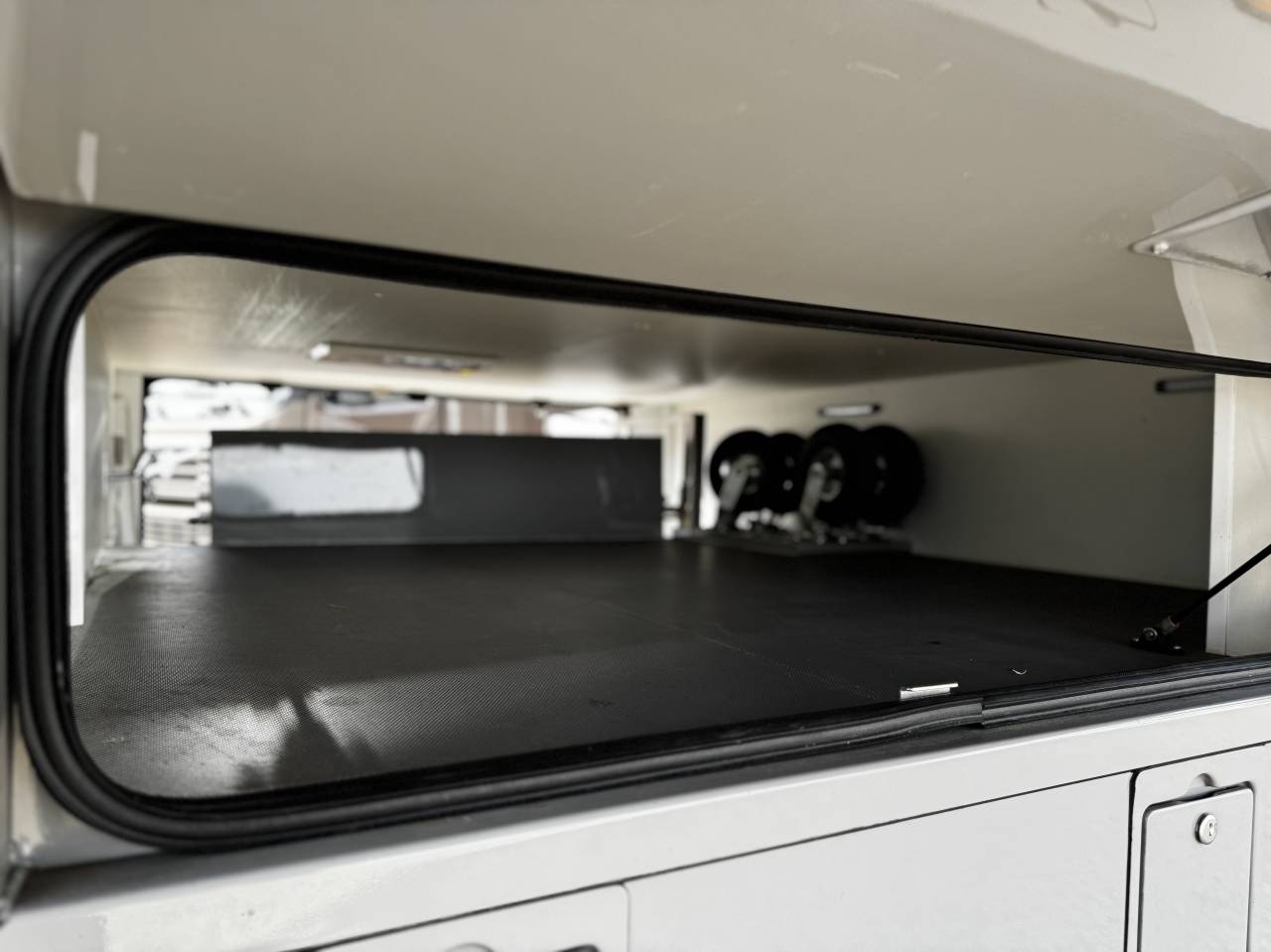 Camion per Cavalli Volvo FH 6  2024 Occasione