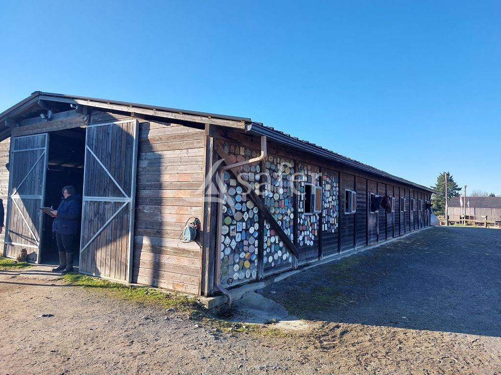Azienda agricola In vendita Corrèze
